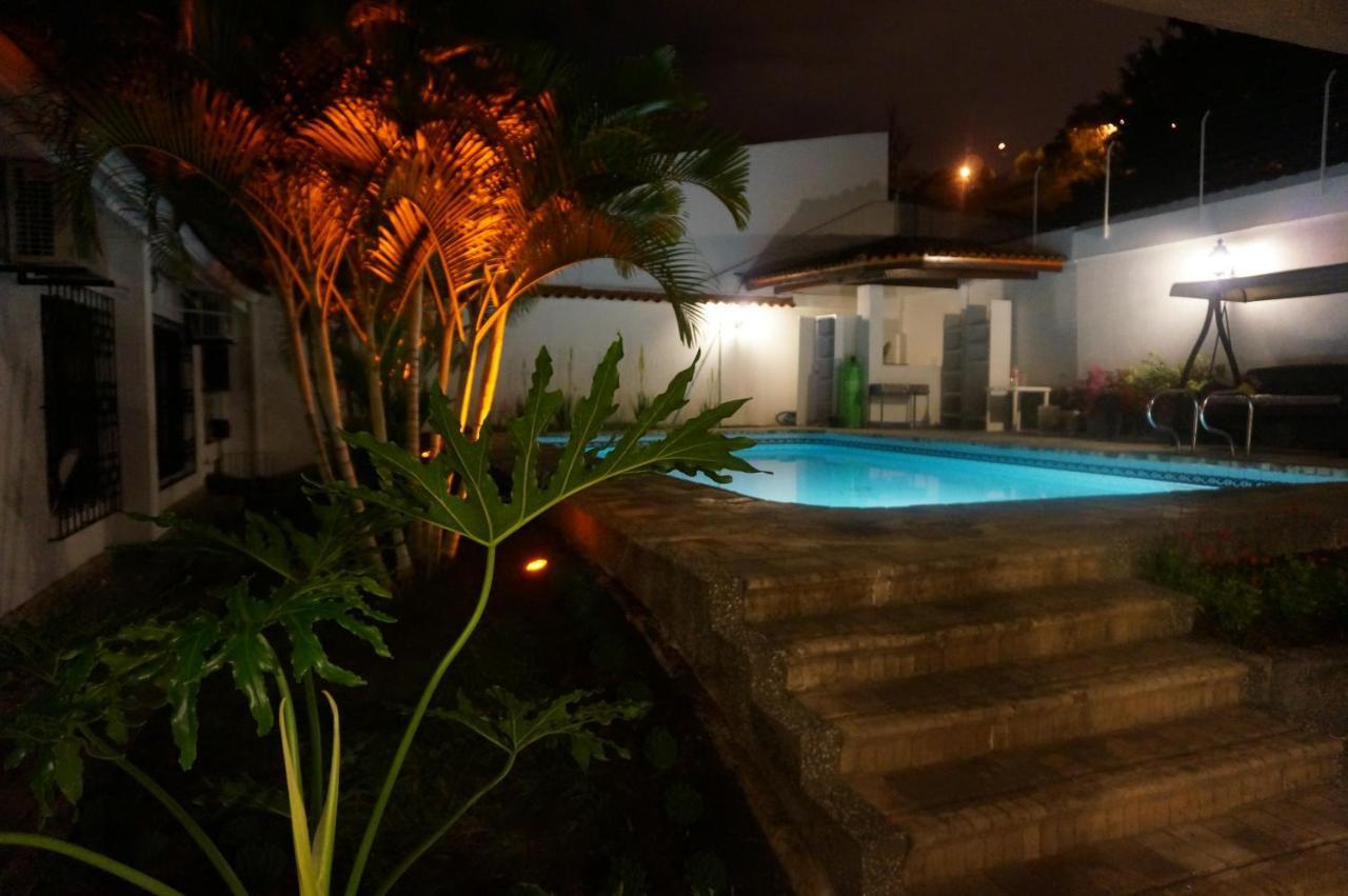 Urban Hotel Boutique Menga Extérieur photo